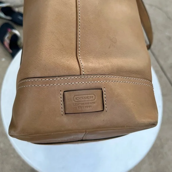Vintage Camel Leather Coach Leatherware Hampton Legacy Bag 6491